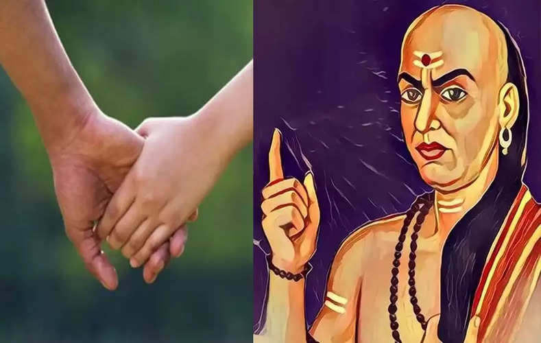 Chanakya Niti: मैरिड लाइफ को तबाह कर देते हैं पति-पत्‍नी के ये काम, आज ही कर लें सुधार