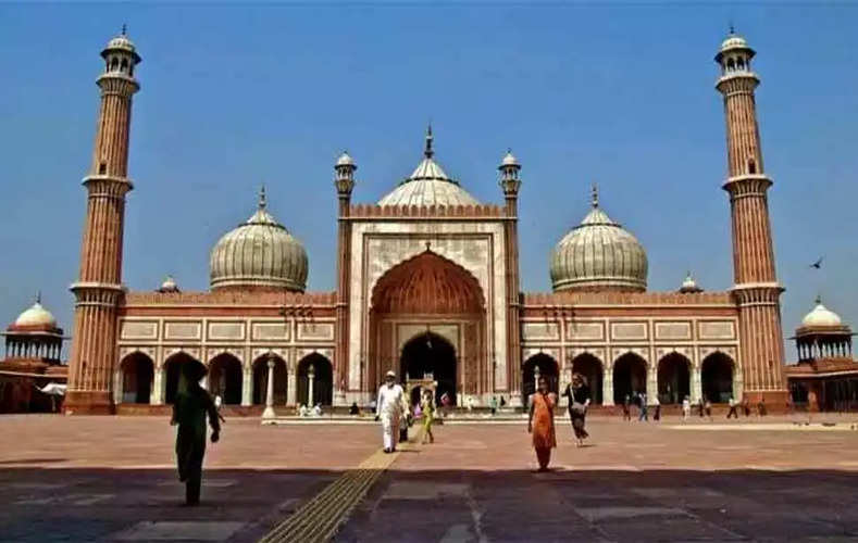 Jama Masjid का 'महिला विरोधी' फरमान, अकेले महिलाओं की एंट्री पर बैन