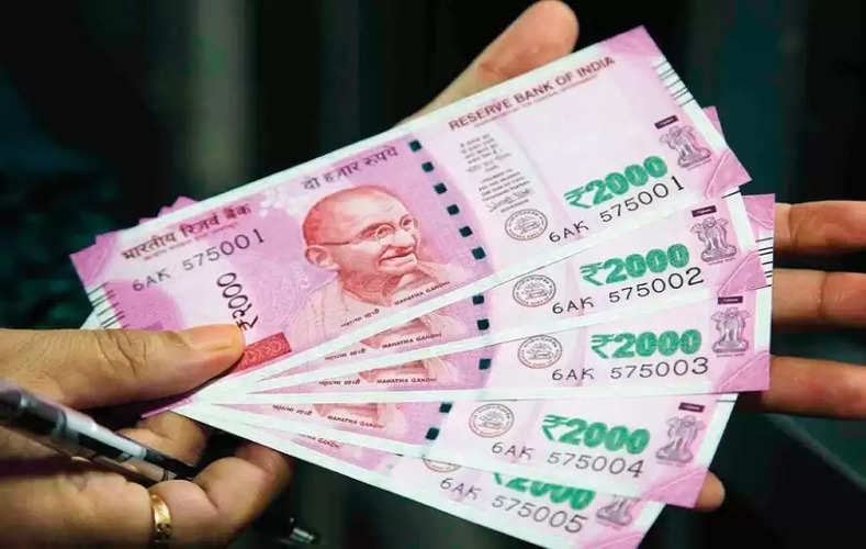 PM Jan dhan Account: बैंक खाते में जीरो बैलेंस? फिर भी निकाल सकते हैं 10,000 रुपये, फटाफट खुलवाएं ये खाता
